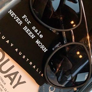 Quay Australia Sun glasses Needing Fame
